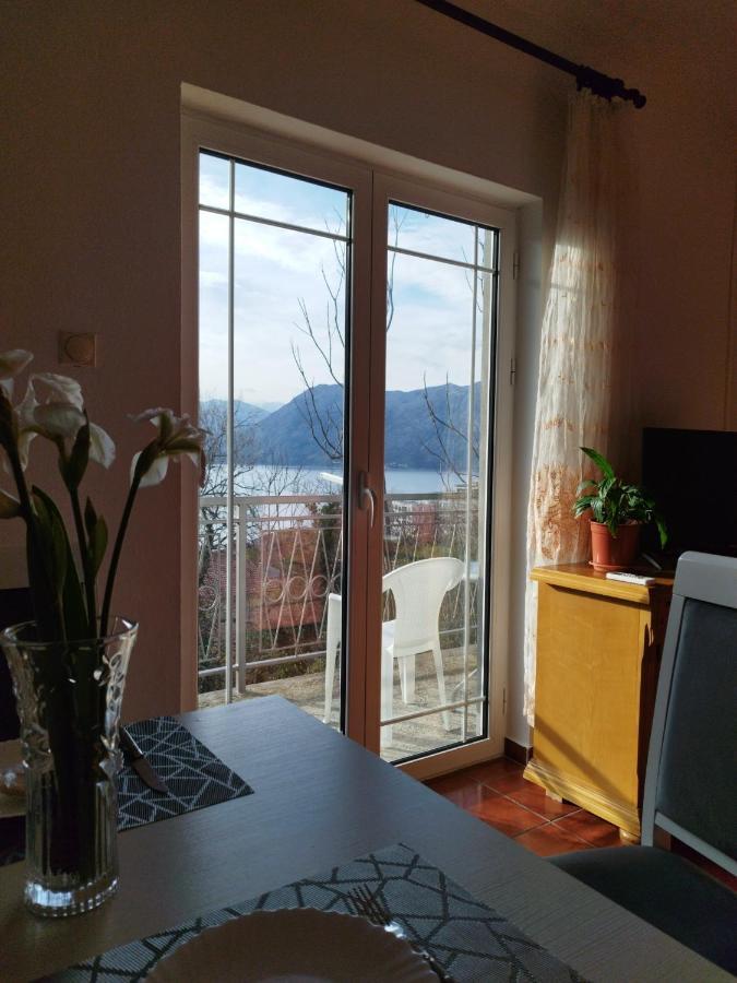 Milka Apartment Котор Екстер'єр фото