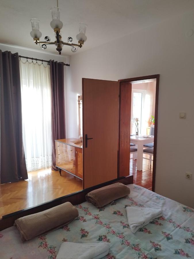Milka Apartment Котор Екстер'єр фото